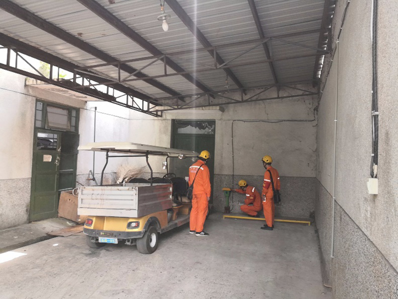 弘旭公司发展电动车隐患排查(图2)