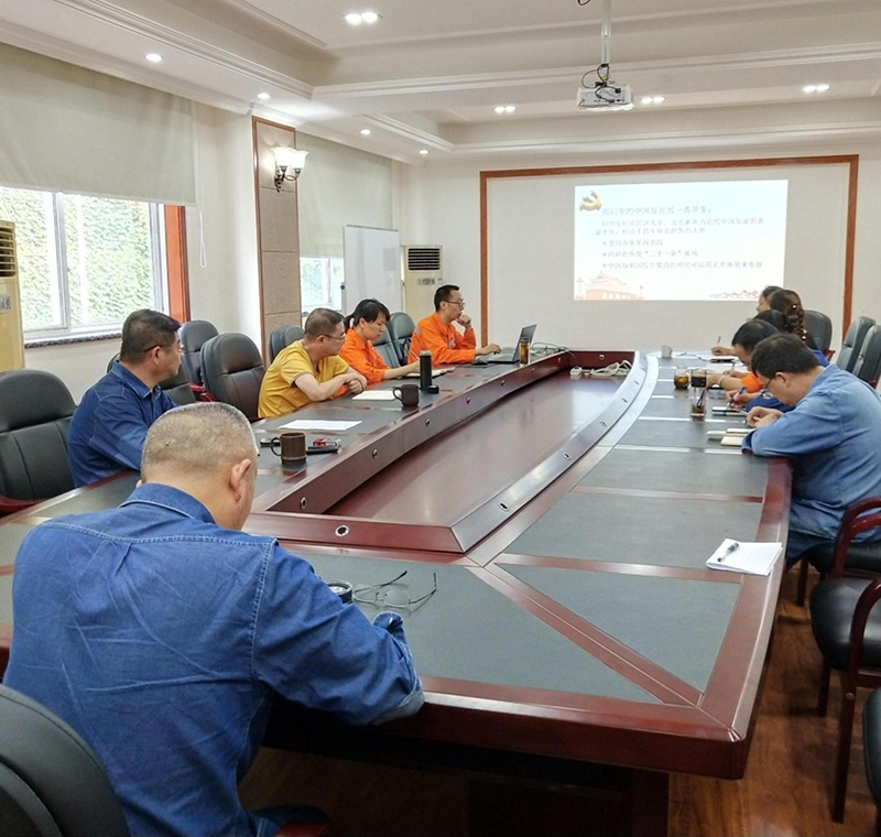 弘旭建安公司结合出产经营现实发展党史学习教育专题党课(图1)