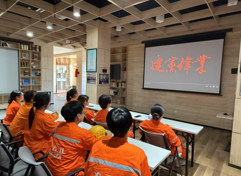 弘旭团总支发展“光影淬初心 荧幕铸党魂”旁观红色影片活动